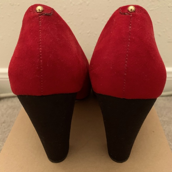 Vintage Aldo Red Suede Heels - Picture 4 of 5